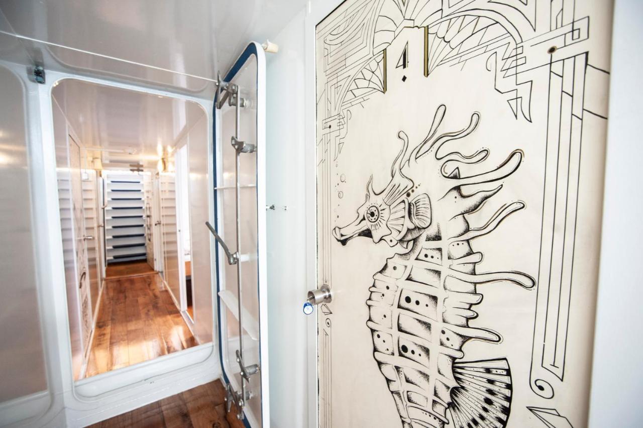 The Cabin - Haarlem Zewnętrze zdjęcie